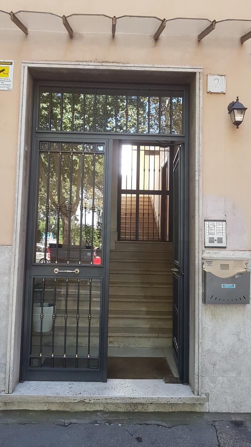 Cavour 1&3 * Rom